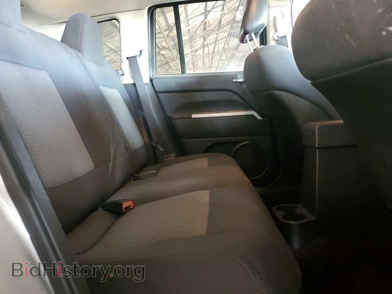 2008 JEEP COMPASS - VIN: 1J8FT47098D778700 - Фото 10