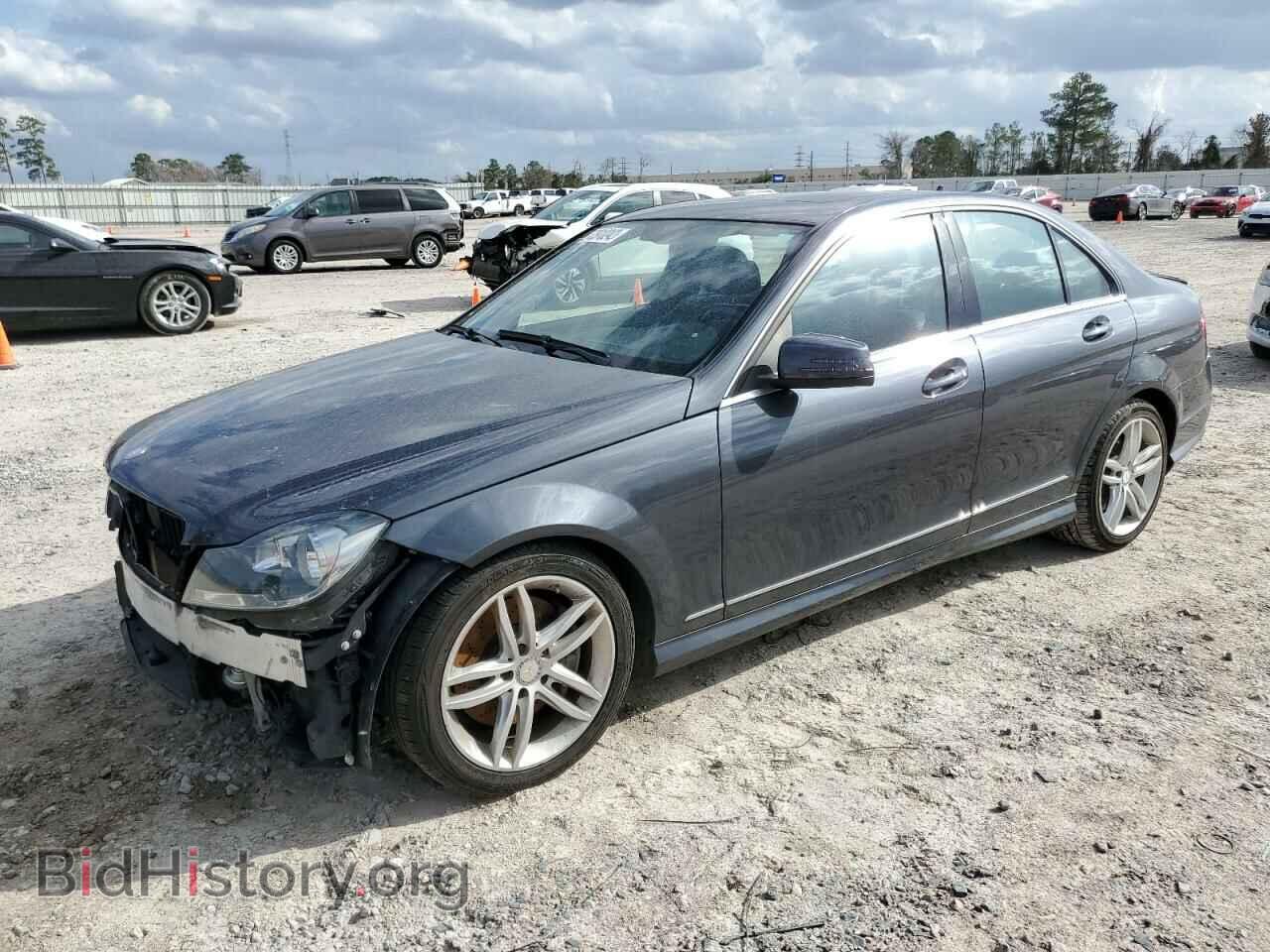 Photo WDDGF8ABXDR273143 - MERCEDES-BENZ C-CLASS 2013