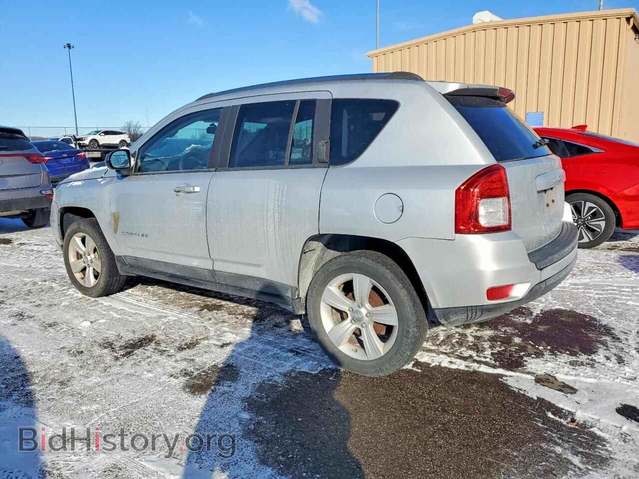 2011 JEEP COMPASS - VIN: 1J4NT1FA1BD159943 - Фото 2