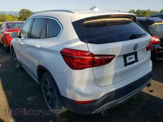2017 BMW X1 - VIN: WBXHT3C30H5F69971 - Фото 3