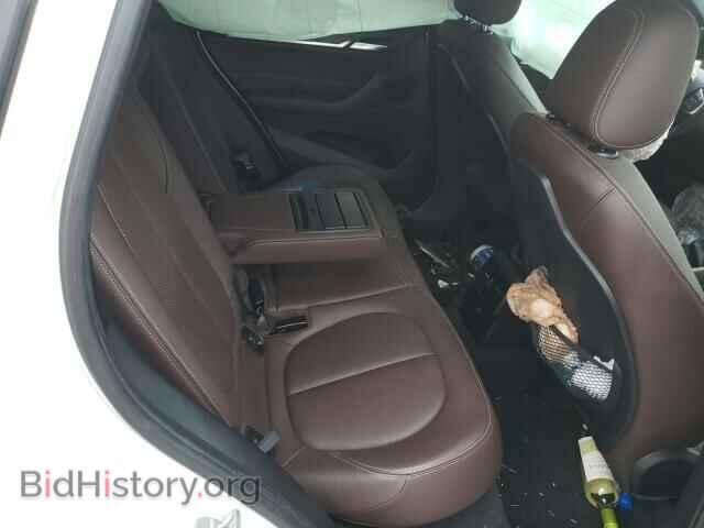 2017 BMW X1 - VIN: WBXHT3C30H5F69971 - Фото 6