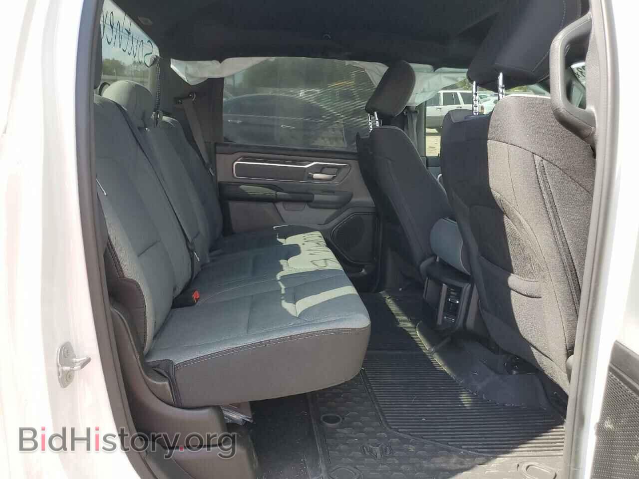 2022 RAM 1500 - VIN: 1C6RREFG9NN393450 - Фото 10
