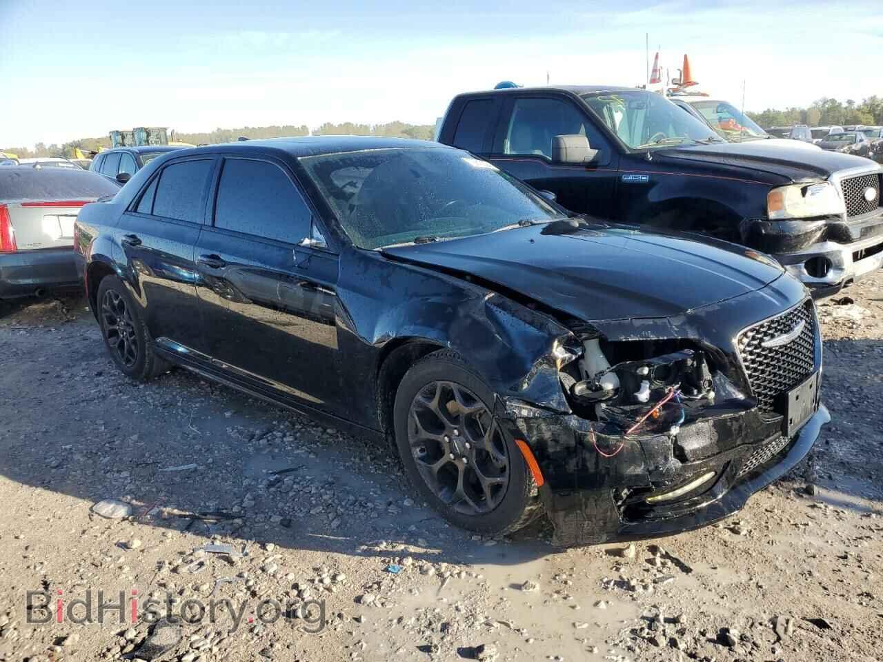 2019 CHRYSLER 300 - VIN: 2C3CCAGG4KH627638 - Фото 4