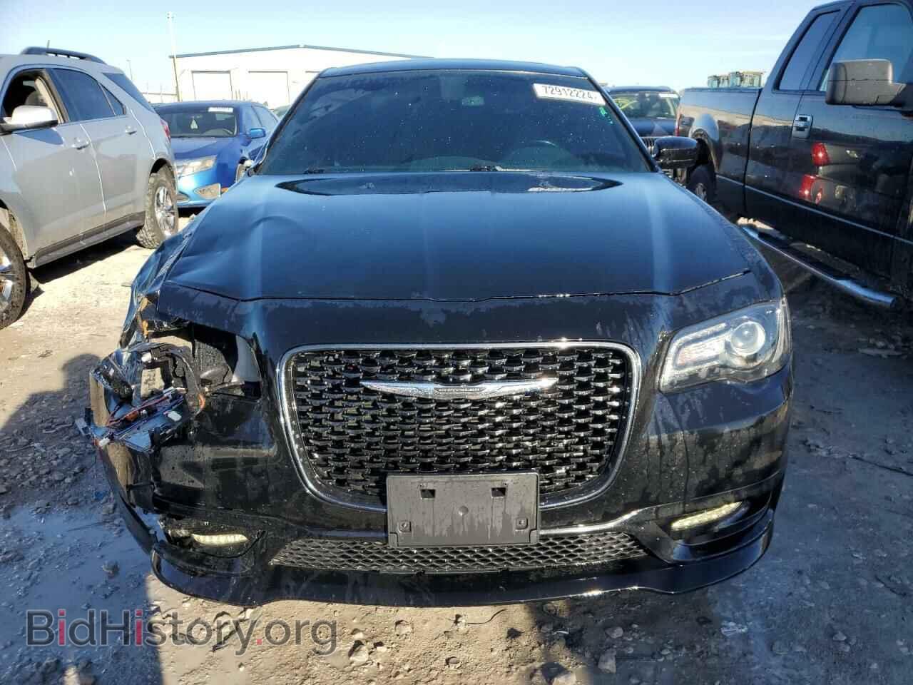 2019 CHRYSLER 300 - VIN: 2C3CCAGG4KH627638 - Фото 5
