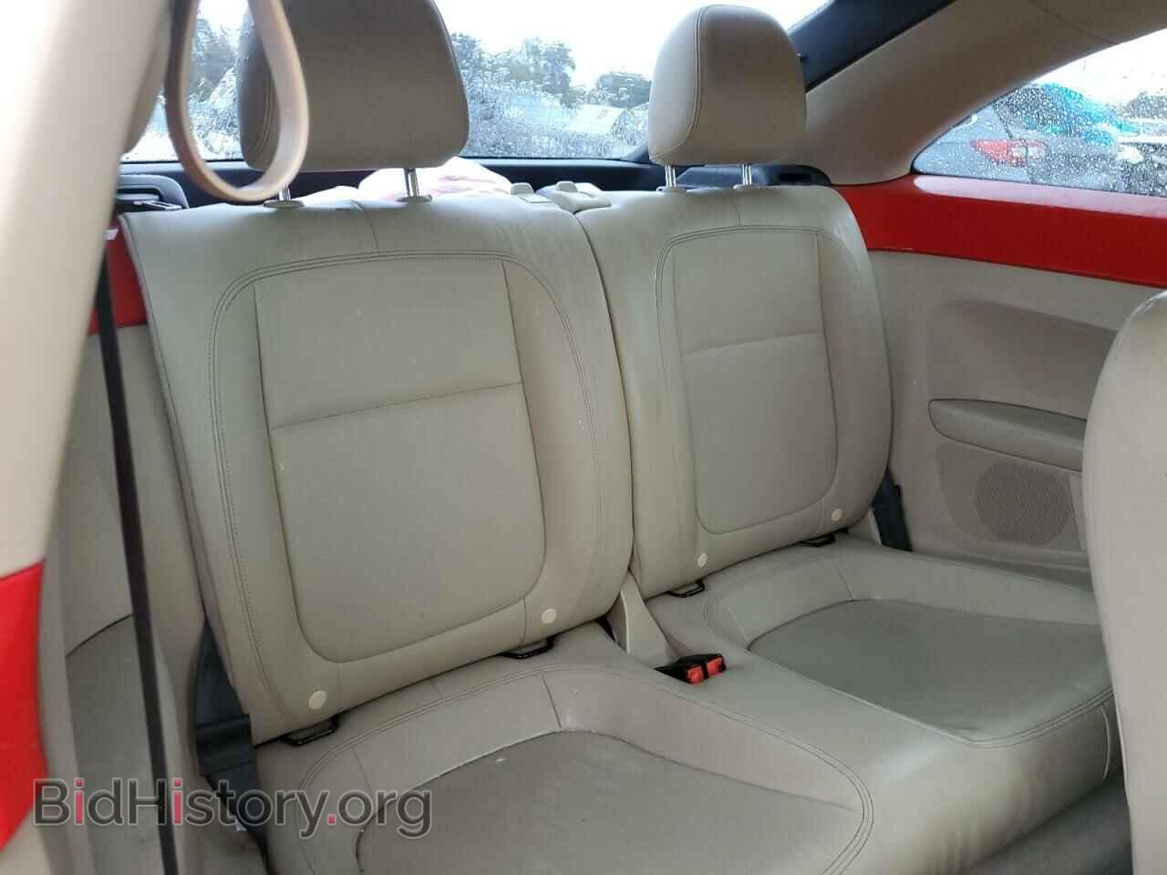 2014 VOLKSWAGEN BEETLE - VIN: 3VWJL7AT7EM632086 - Фото 10