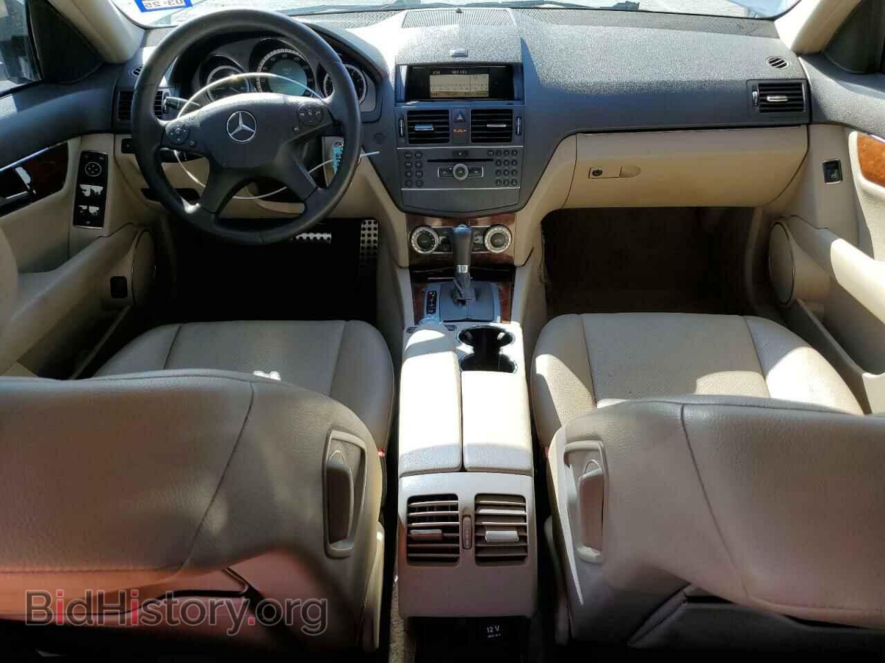 2011 MERCEDES-BENZ C-CLASS - VIN: WDDGF5EB3BA526436 - Фото 8