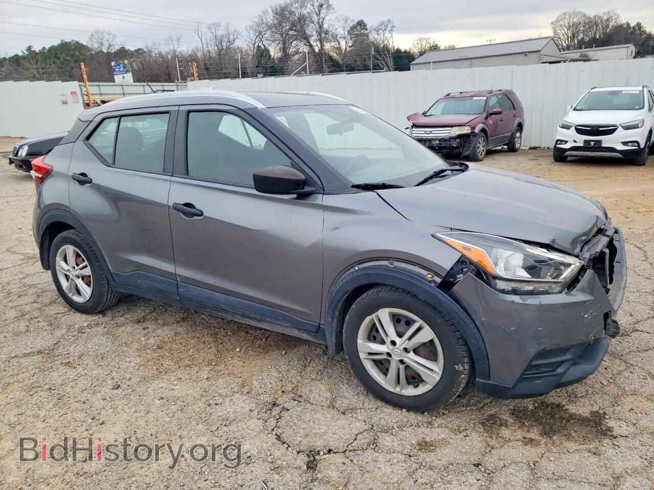 2019 NISSAN KICKS - VIN: 3N1CP5CU3KL501543 - Фото 4
