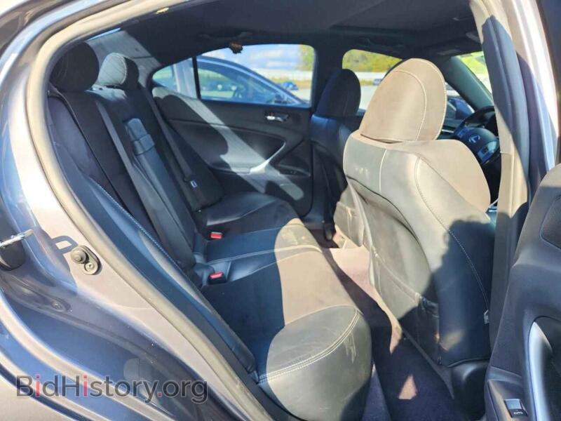 2012 Lexus IS (VIN JTHBF5C28C5174924) — фото 10 из 14