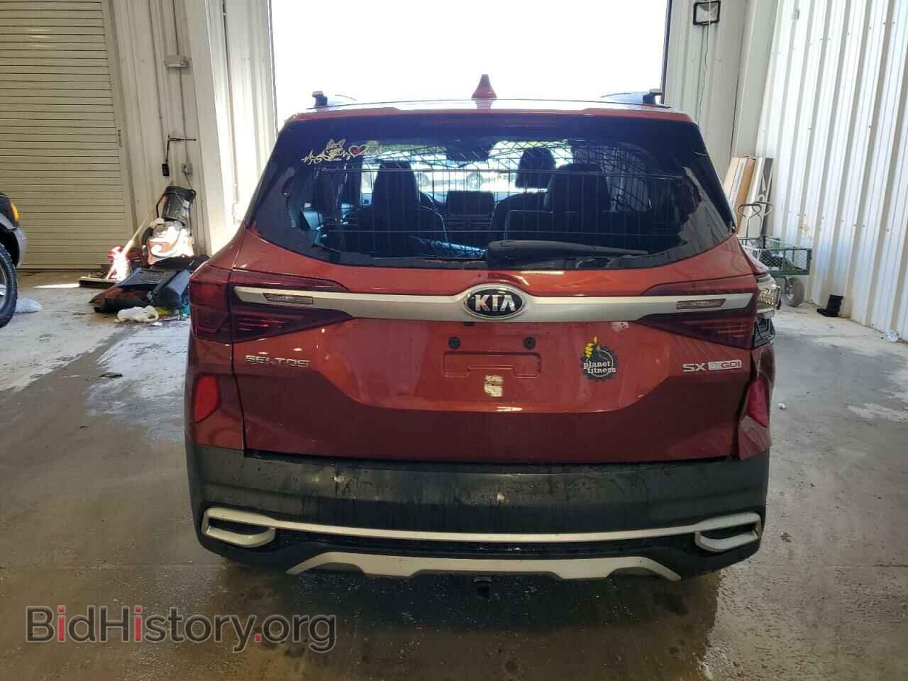 2021 KIA SELTOS - VIN: KNDETCA23M7106244 - Фото 6
