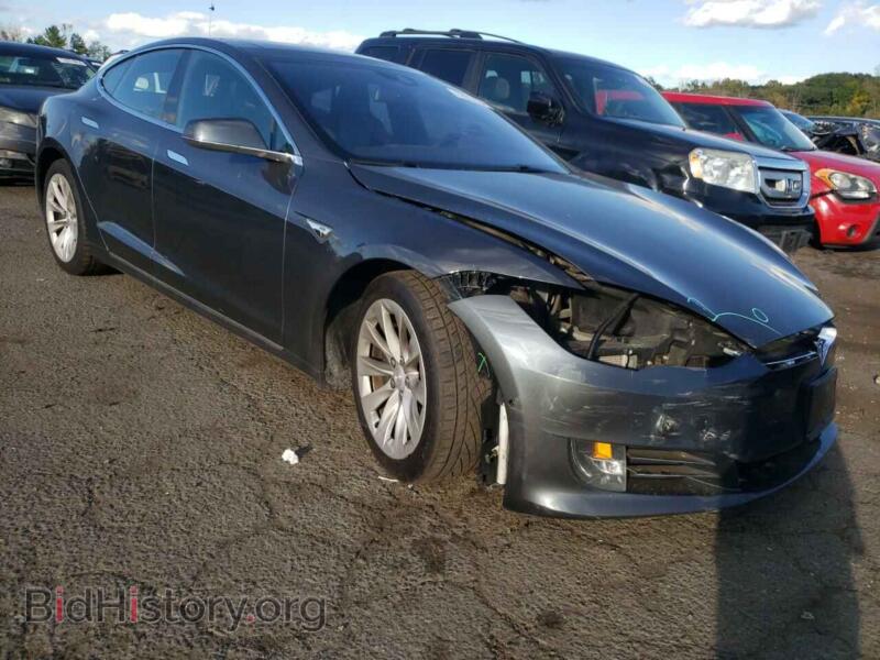 2016 Tesla MODEL S (VIN 5YJSA1E20GF158100) — photo 4 of 13