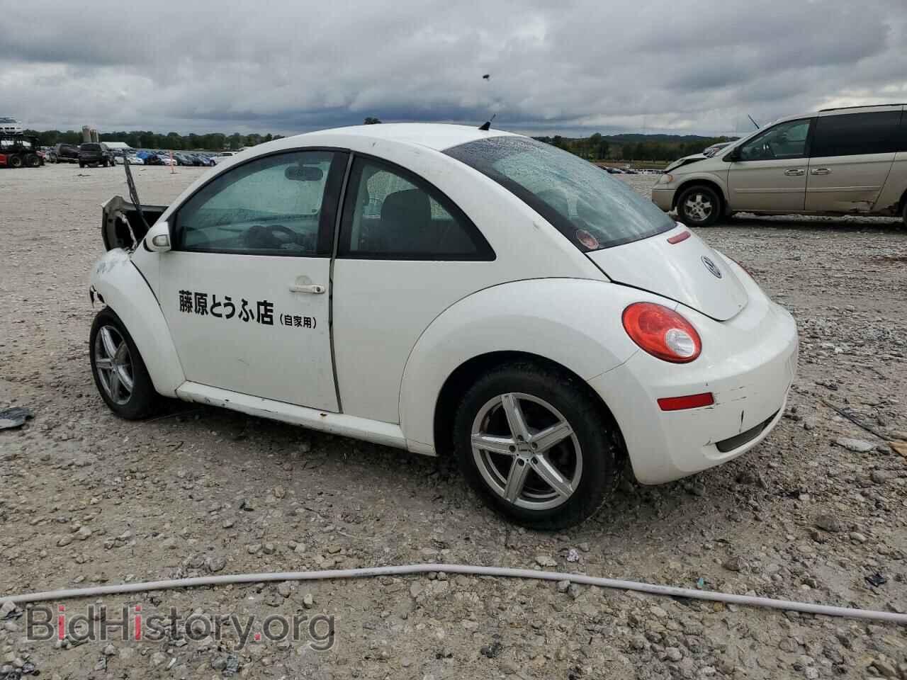 2010 VOLKSWAGEN BEETLE - VIN: 3VWPG3AG7AM013301 - Фото 2