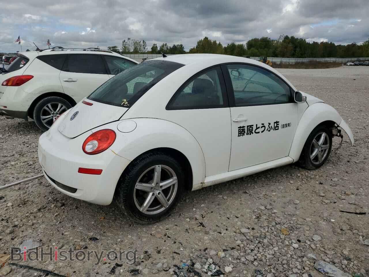 2010 VOLKSWAGEN BEETLE - VIN: 3VWPG3AG7AM013301 - Фото 3