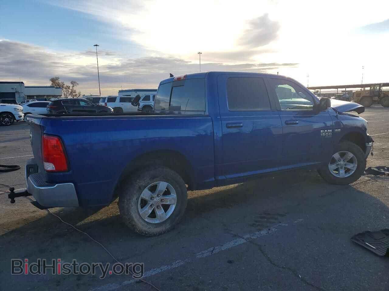 2019 RAM 1500 - VIN: 1C6RR6LT9KS552200 - Фото 3