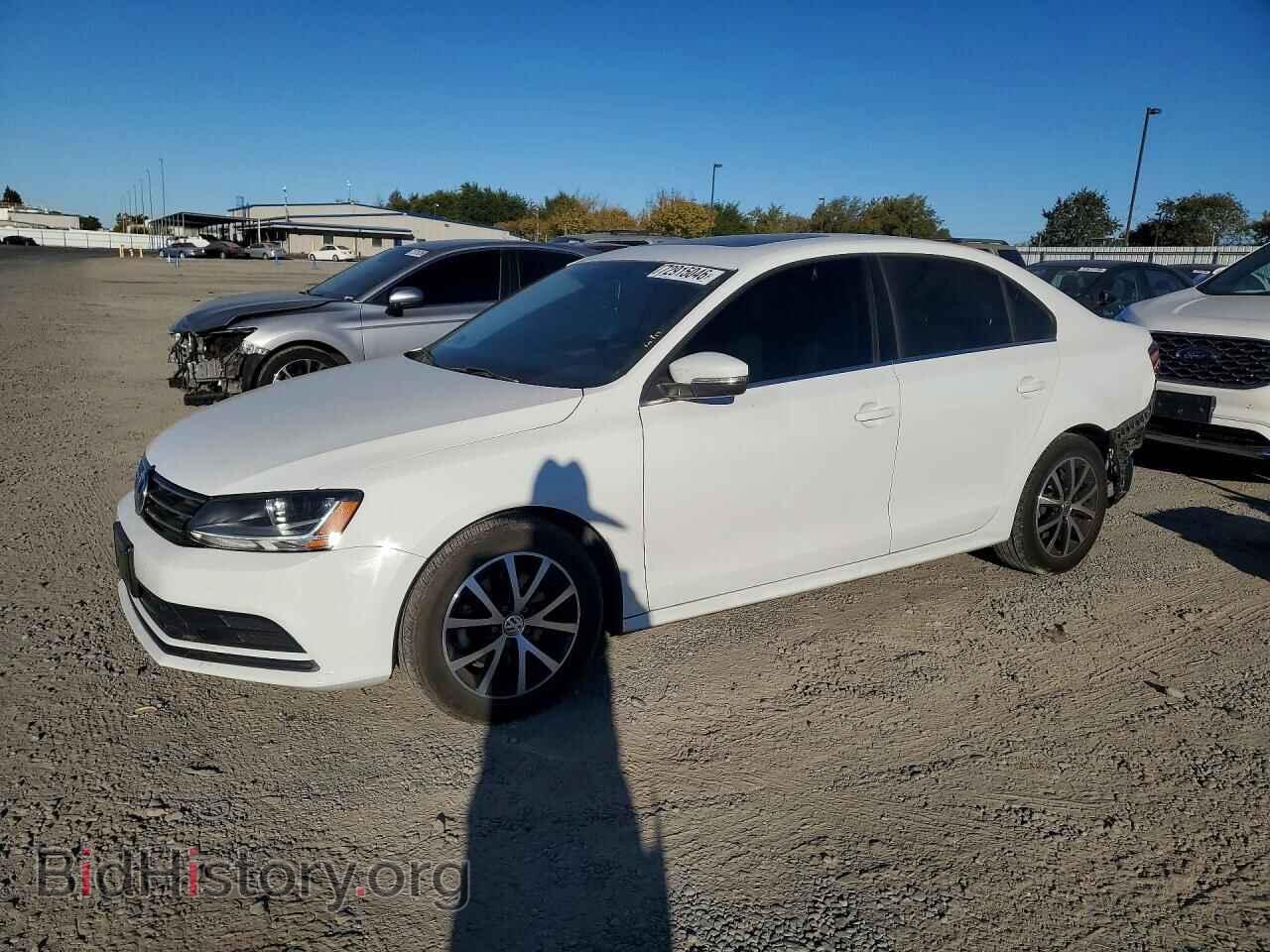 Фотография 3VWDB7AJ5HM410620 - VOLKSWAGEN JETTA 2017