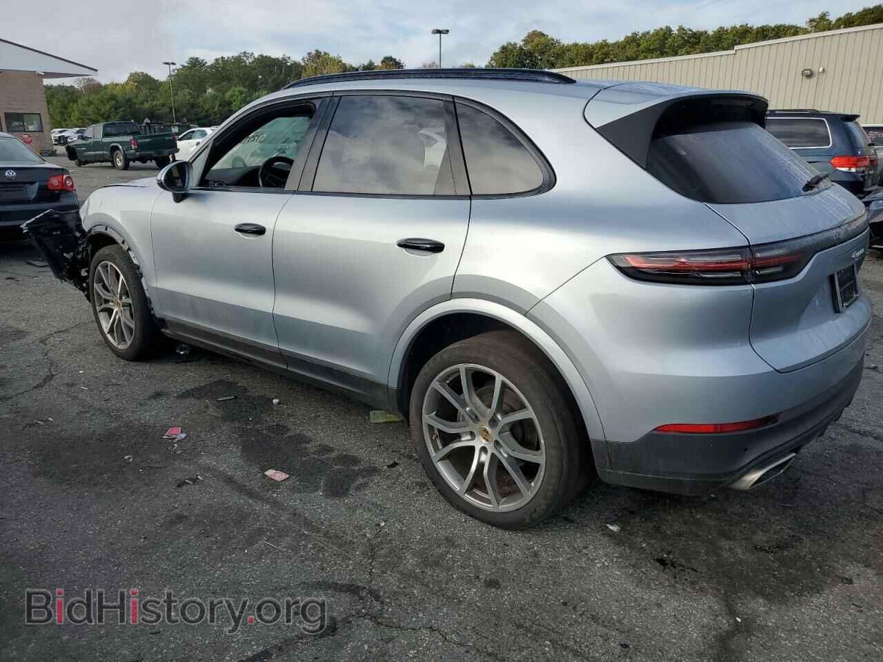 2020 PORSCHE CAYENNE - VIN: WP1AA2AYXLDA09124 - Photo 2