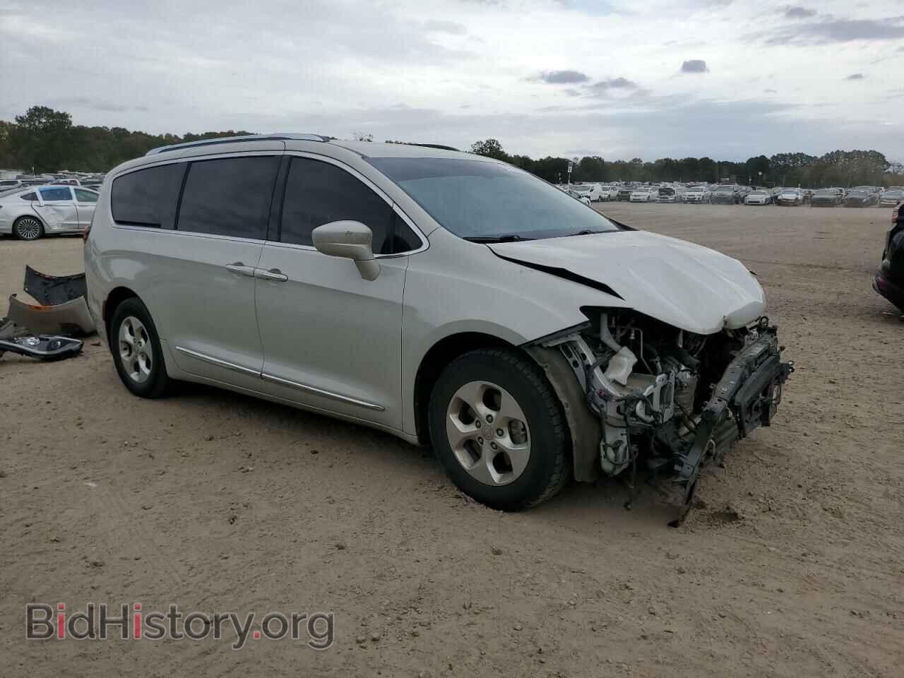 2017 CHRYSLER PACIFICA - VIN: 2C4RC1EG8HR839471 - Фото 4
