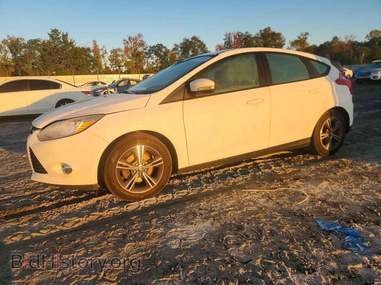 Photo 1FAHP3K28CL134438 - FORD FOCUS 2012