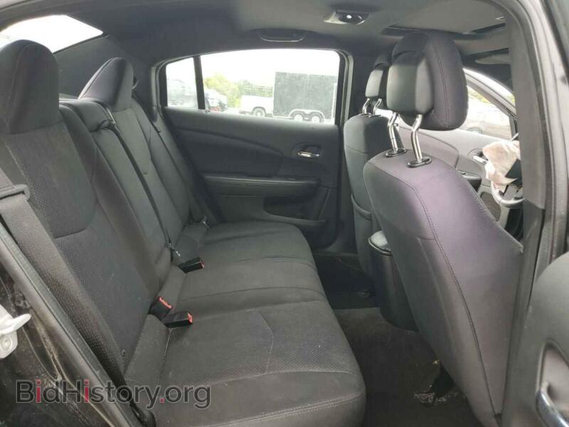 2012 Chrysler 200 (VIN 1C3CCBBG5CN296932) — photo 10 of 13