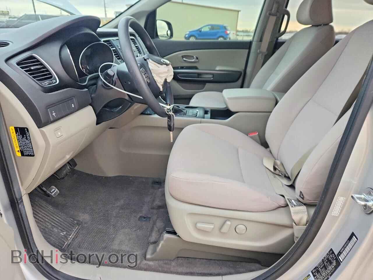 2016 KIA All Models - VIN: KNDMB5C15G6142221 - Photo 7