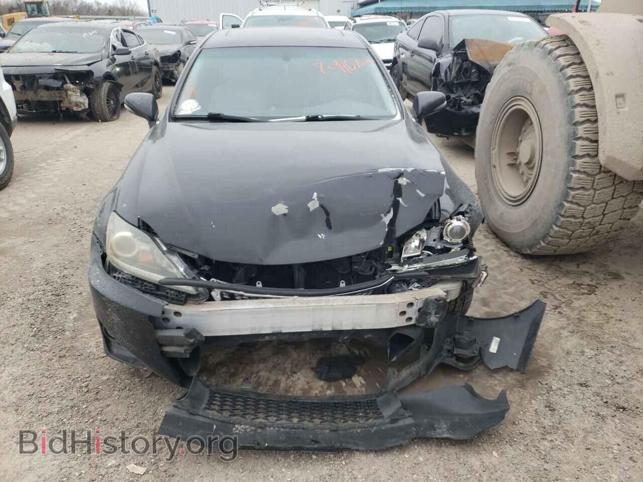 2011 LEXUS IS - VIN: JTHBF5C20B5133024 - Photo 5