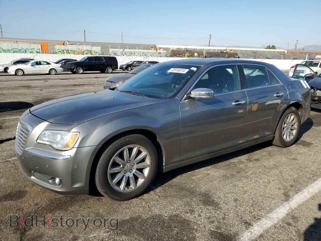 Фотография 2C3CCAET3CH245988 - CHRYSLER 300 2012