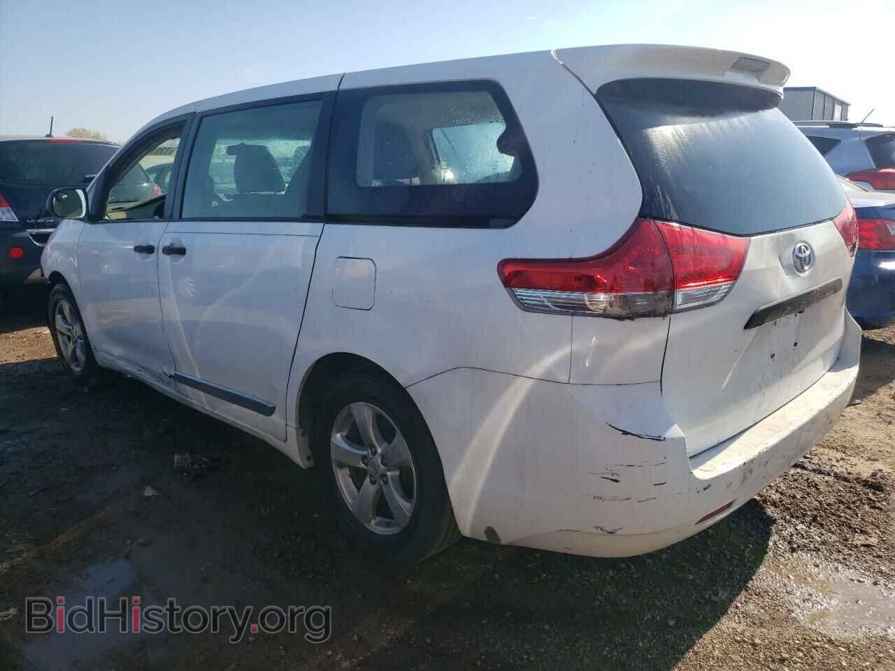 2013 TOYOTA All Models - VIN: 5TDZK3DC4DS337412 - Фото 2