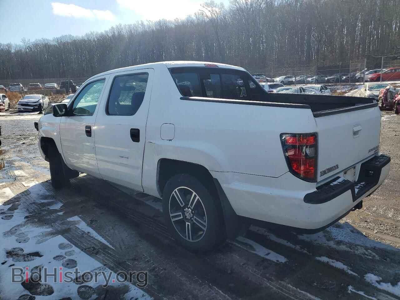 2013 HONDA RIDGELINE - VIN: 5FPYK1F72DB017775 - Фото 2