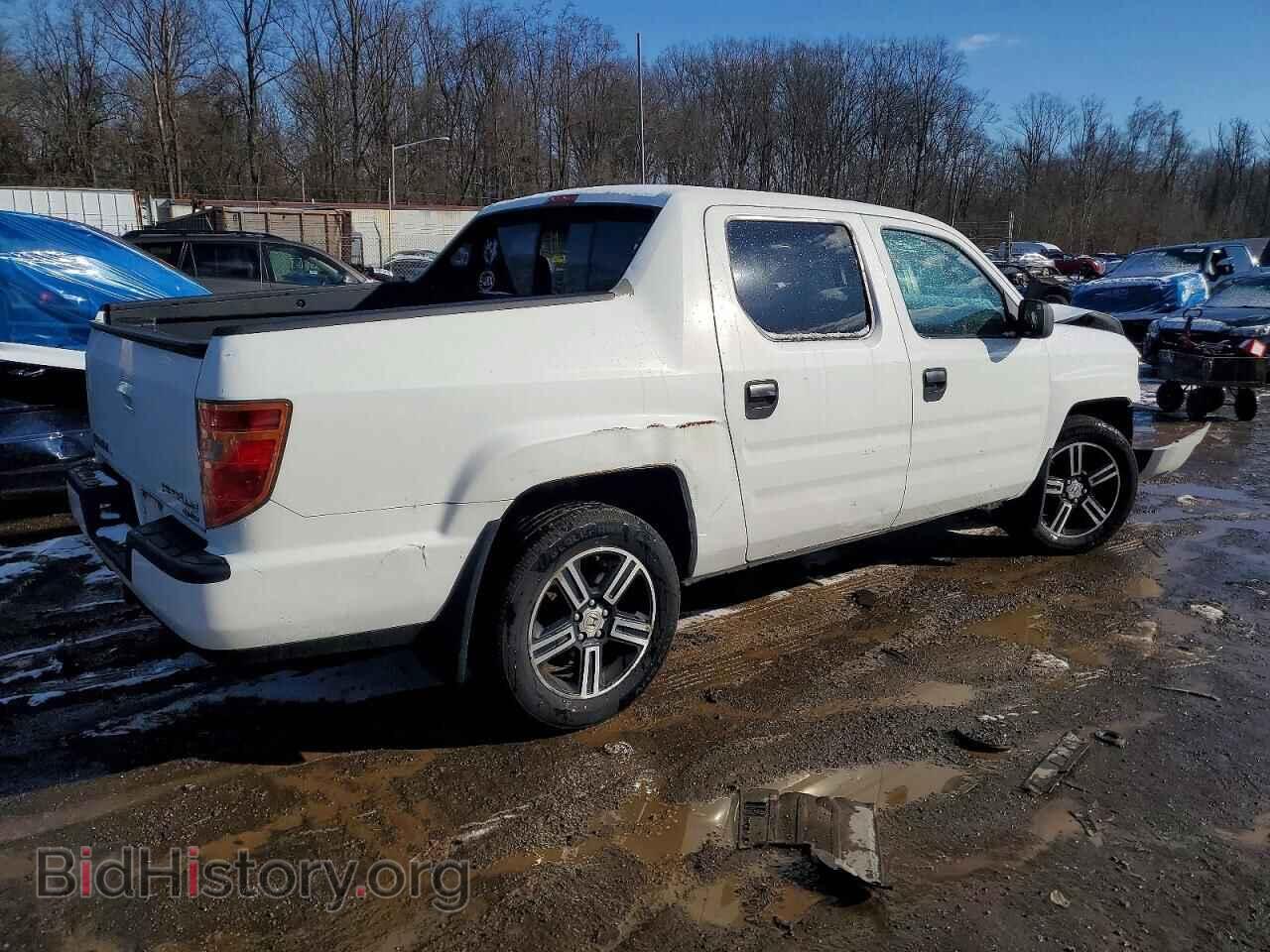 2013 HONDA RIDGELINE - VIN: 5FPYK1F72DB017775 - Фото 3