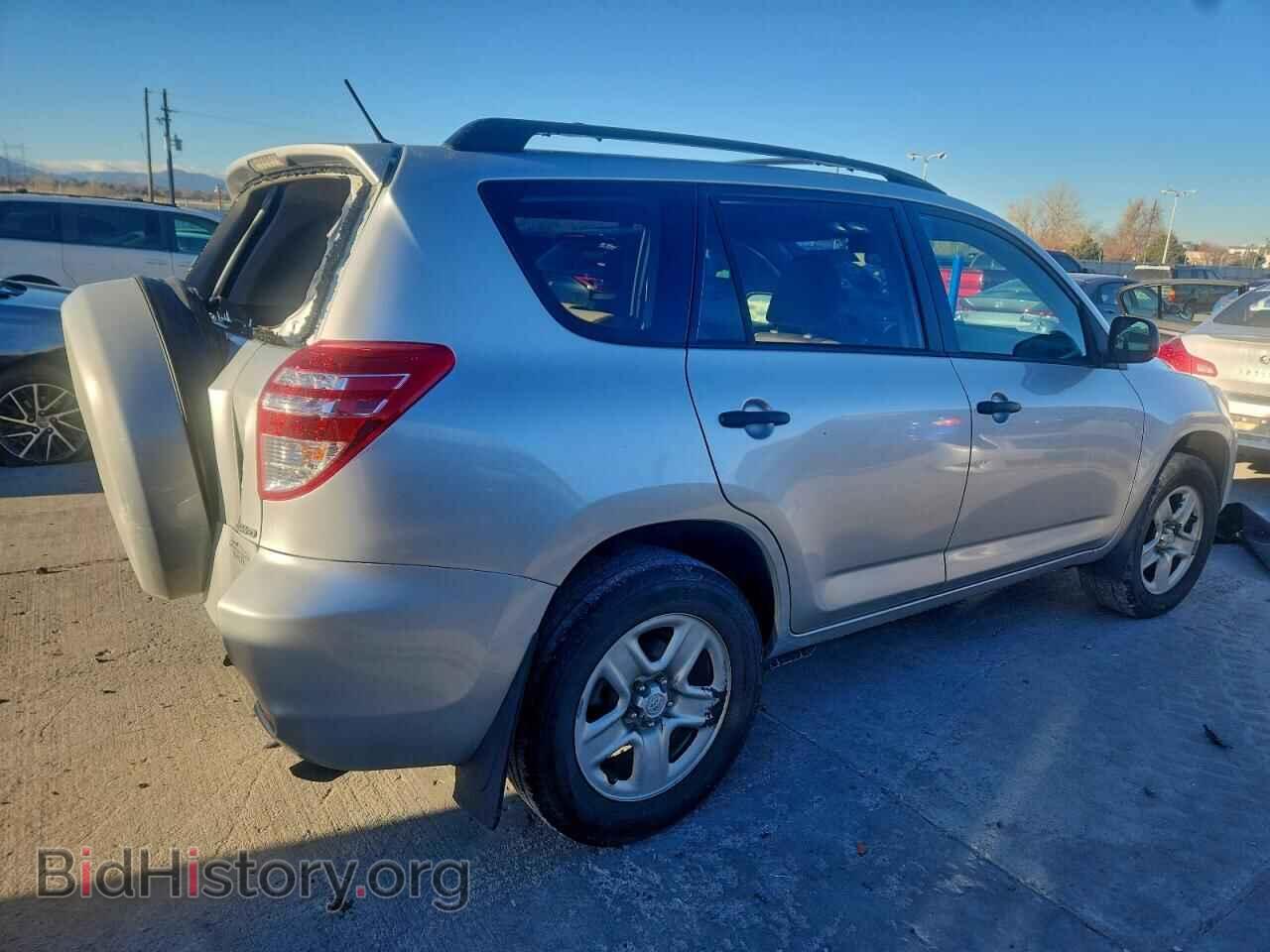 2011 TOYOTA RAV4 - VIN: 2T3BF4DV2BW090626 - Фото 3