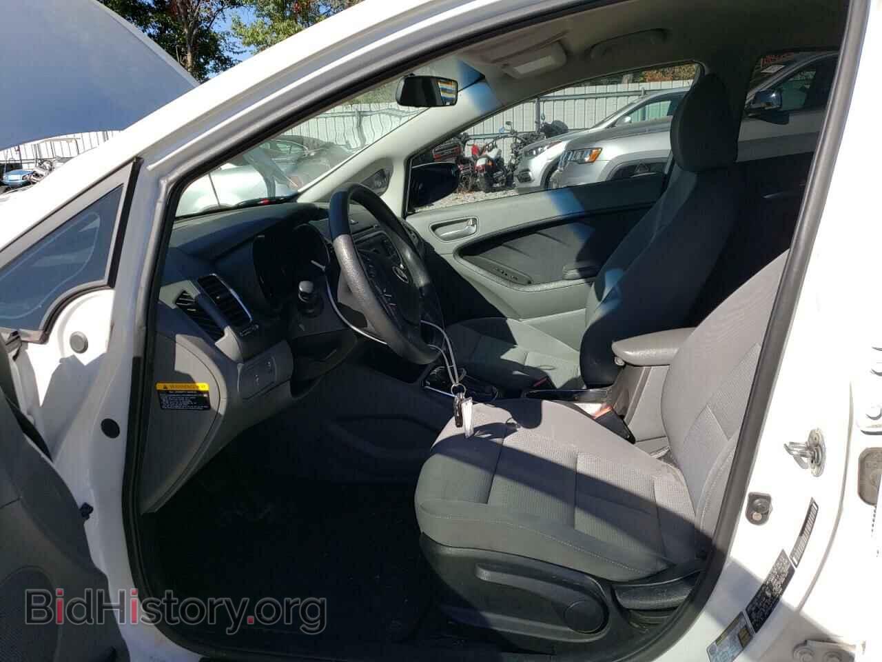 2017 KIA FORTE - VIN: 3KPFK4A76HE047446 - Фото 7