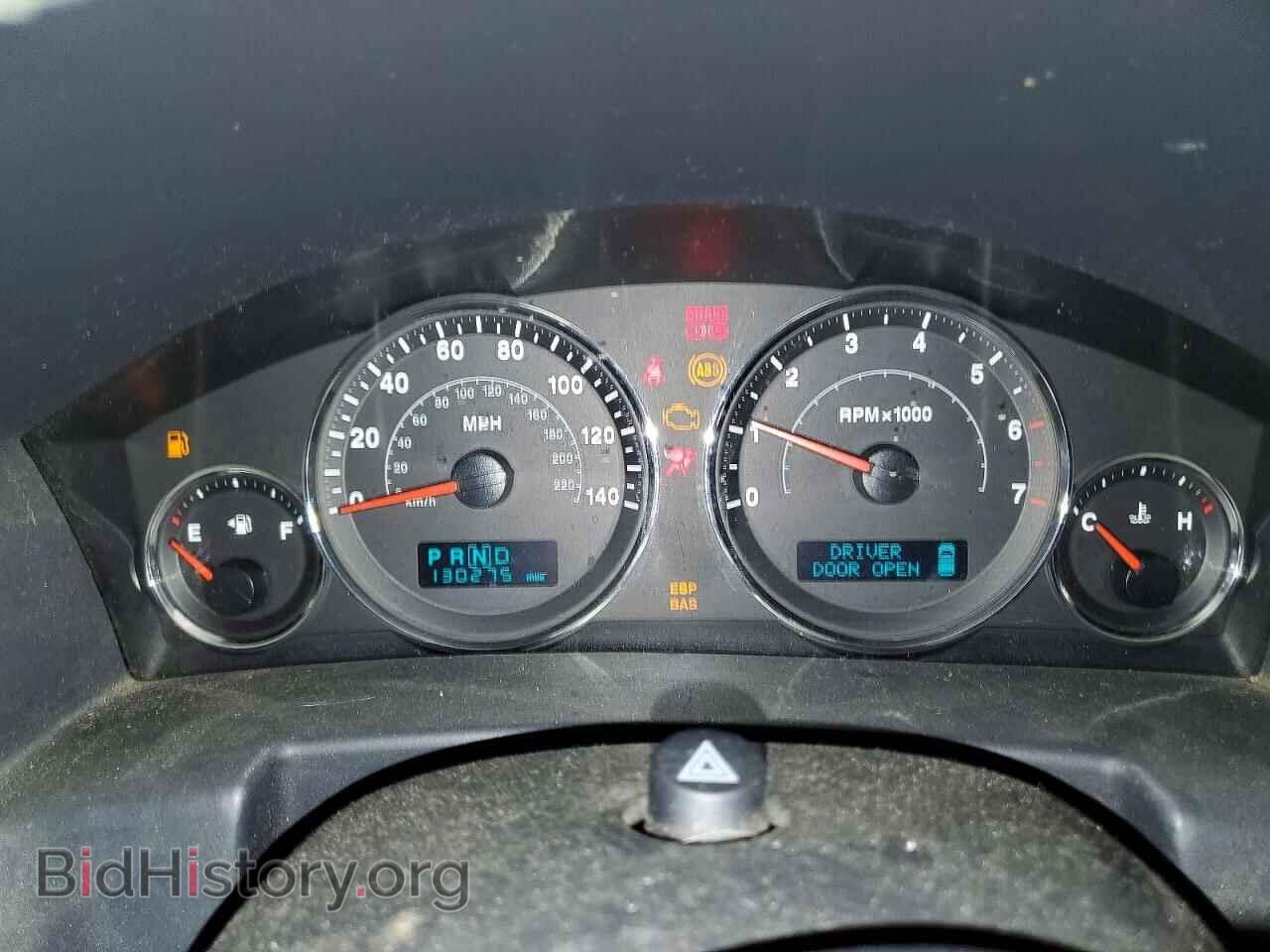 2007 JEEP COMMANDER - VIN: 1J8HG58217C587134 - Фото 9