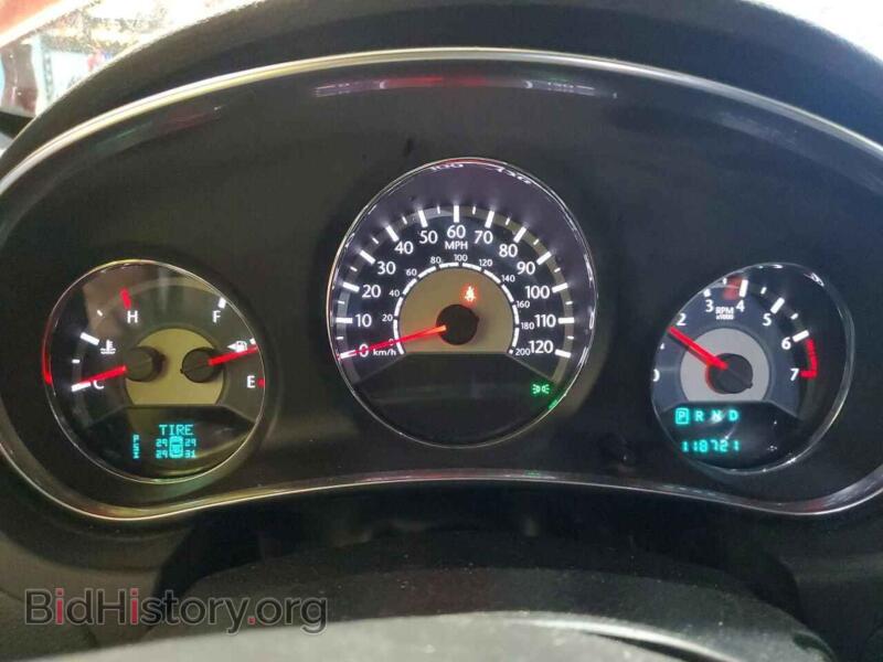 2014 Chrysler 200 (VIN 1C3CCBCG8EN151983) — photo 9 of 14