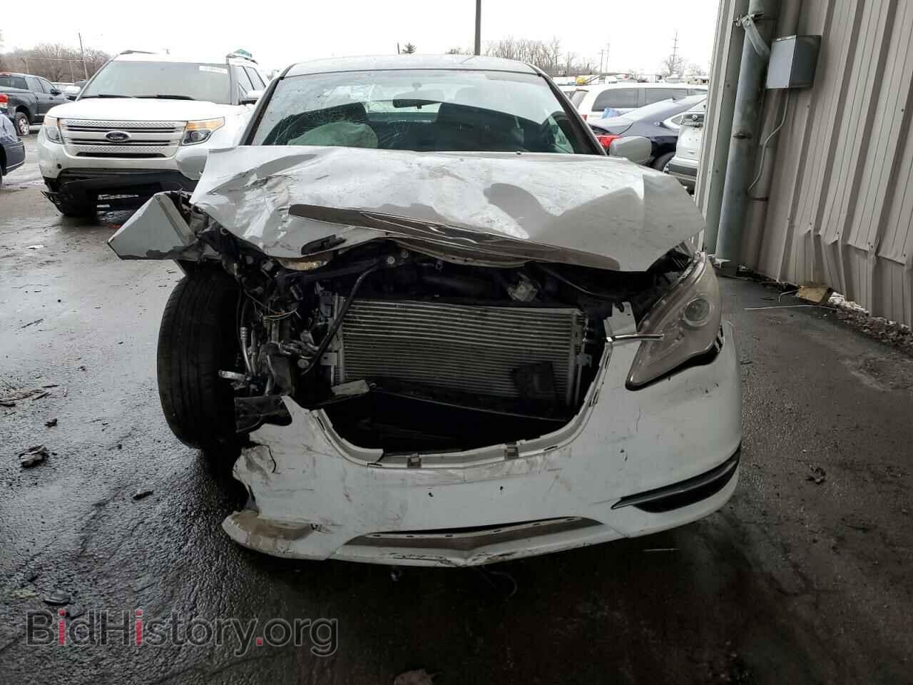 2014 CHRYSLER 200 - VIN: 1C3CCBBB9EN120215 - Фото 5
