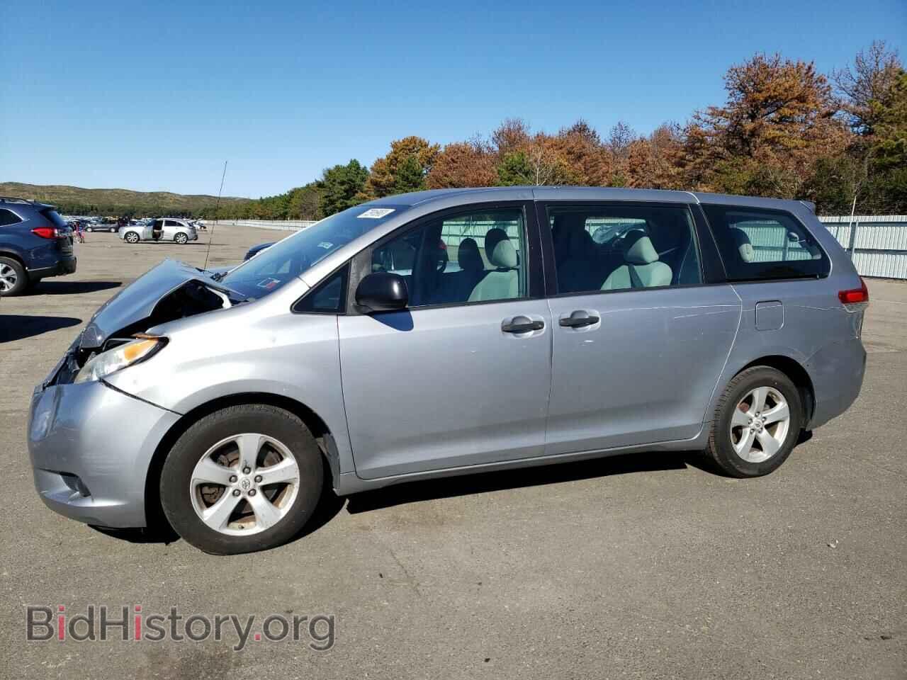 Фотография 5TDZK3DC8BS048692 - TOYOTA All Models 2011