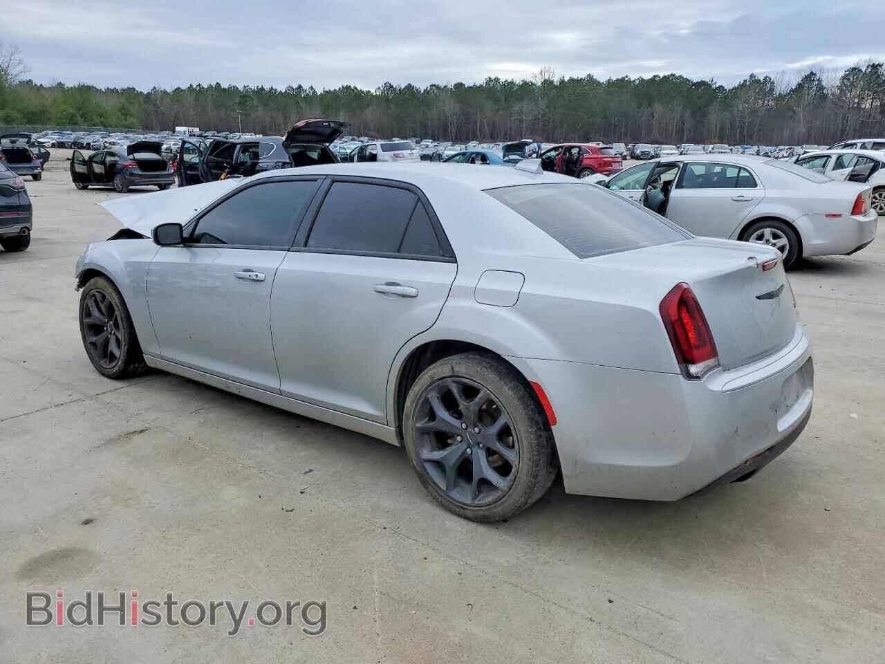 2021 CHRYSLER 300 - VIN: 2C3CCABG7MH529276 - Фото 2