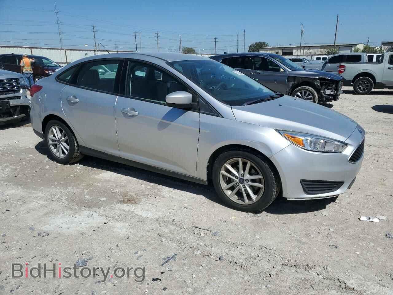 2018 FORD FOCUS - VIN: 1FADP3F23JL272412 - Фото 4