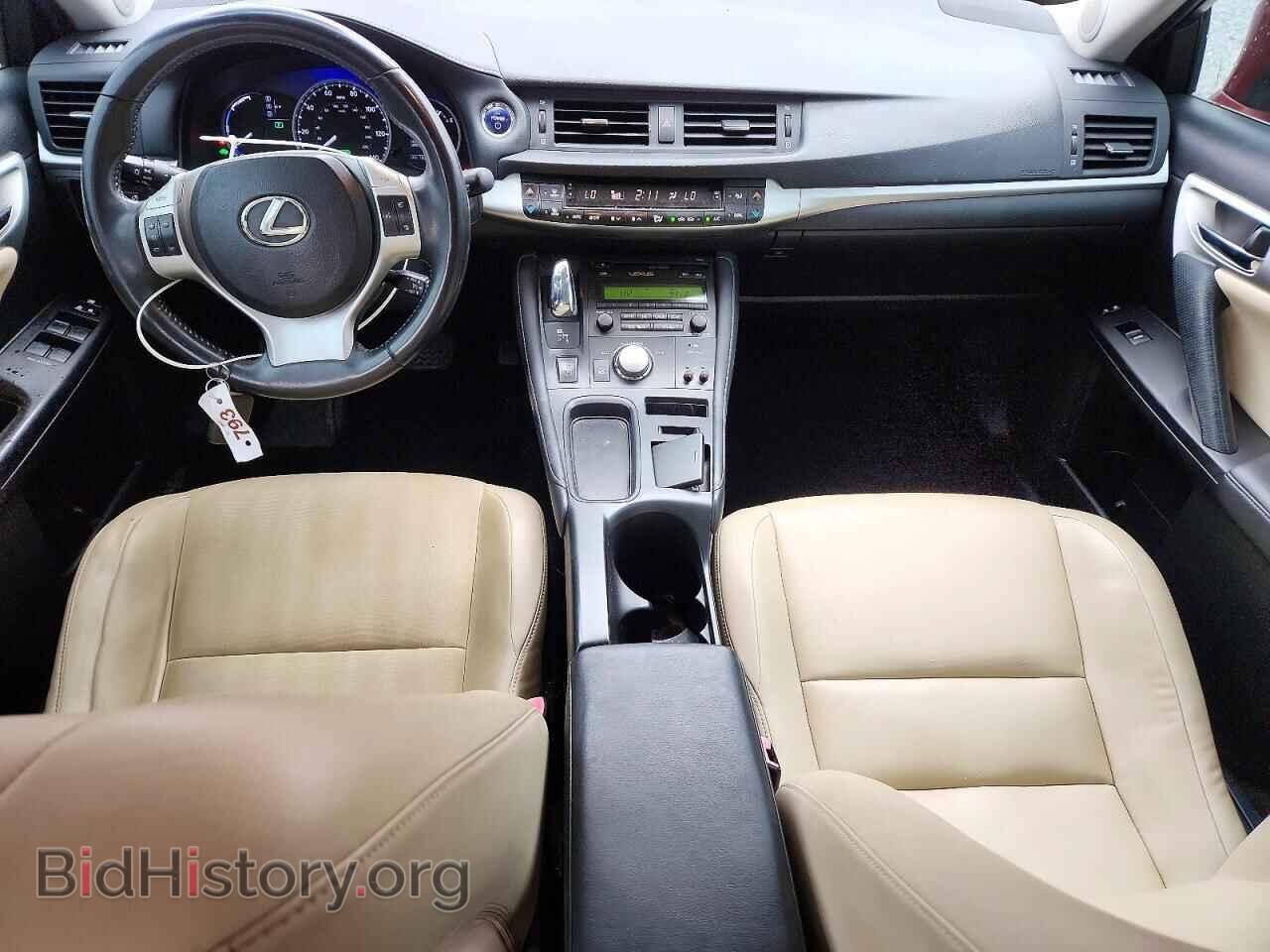 2011 LEXUS CT 200 - VIN: JTHKD5BH3B2003168 - Photo 8