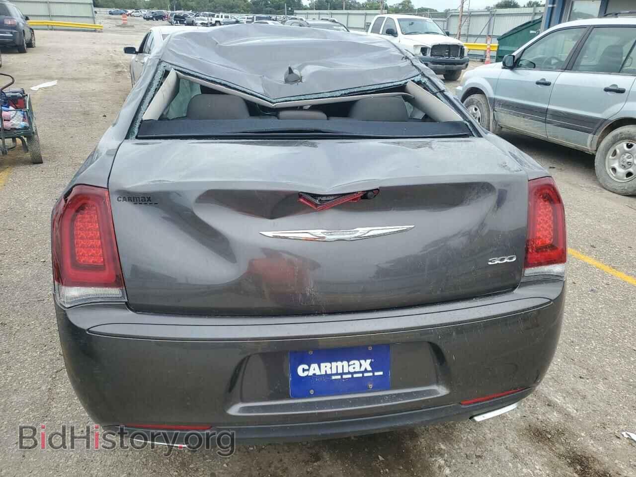 2018 CHRYSLER 300 - VIN: 2C3CCAAG0JH281854 - Фото 6