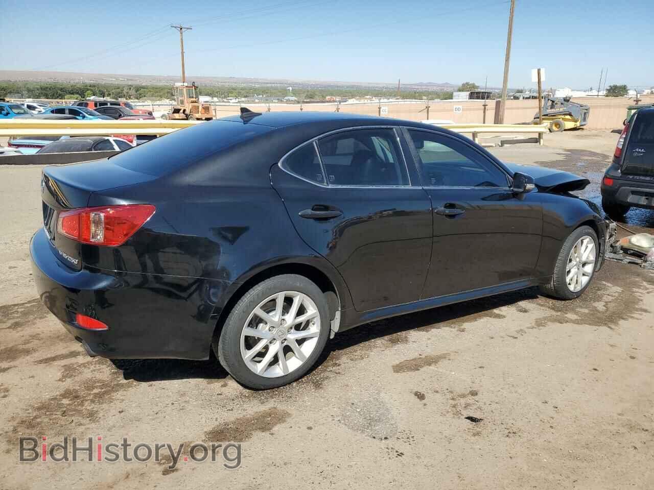 2011 LEXUS IS - VIN: JTHCF5C22B5047010 - Photo 3
