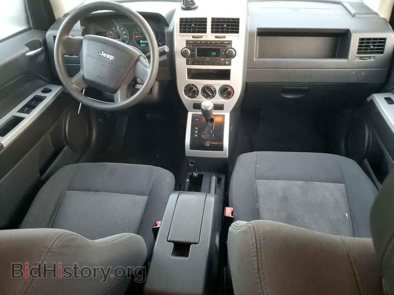 2008 JEEP COMPASS - VIN: 1J8FT47W38D752811 - Фото 8
