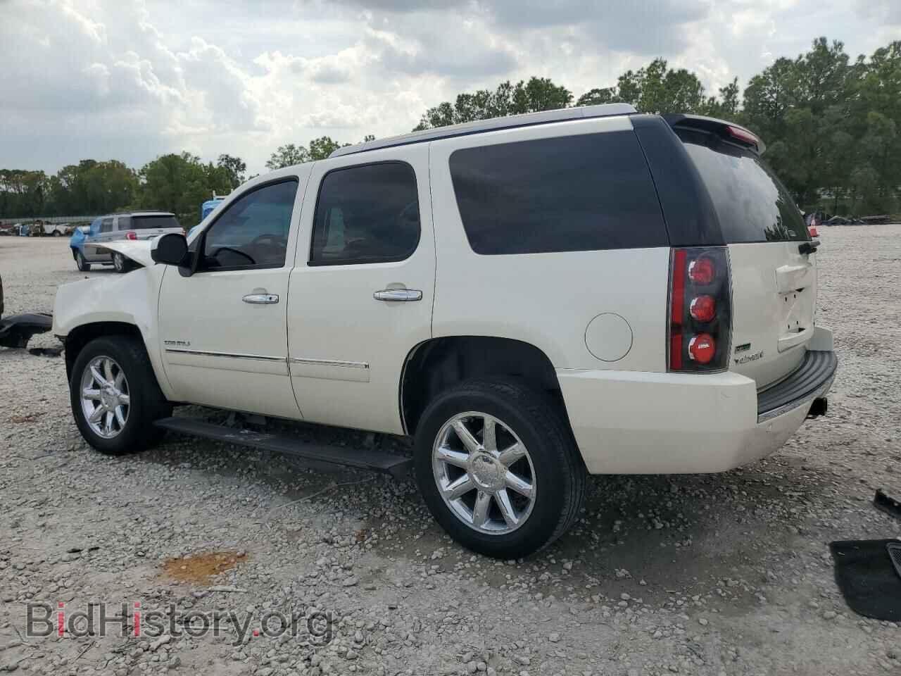 2011 GMC YUKON - VIN: 1GKS2EEF0BR378125 - Фото 2