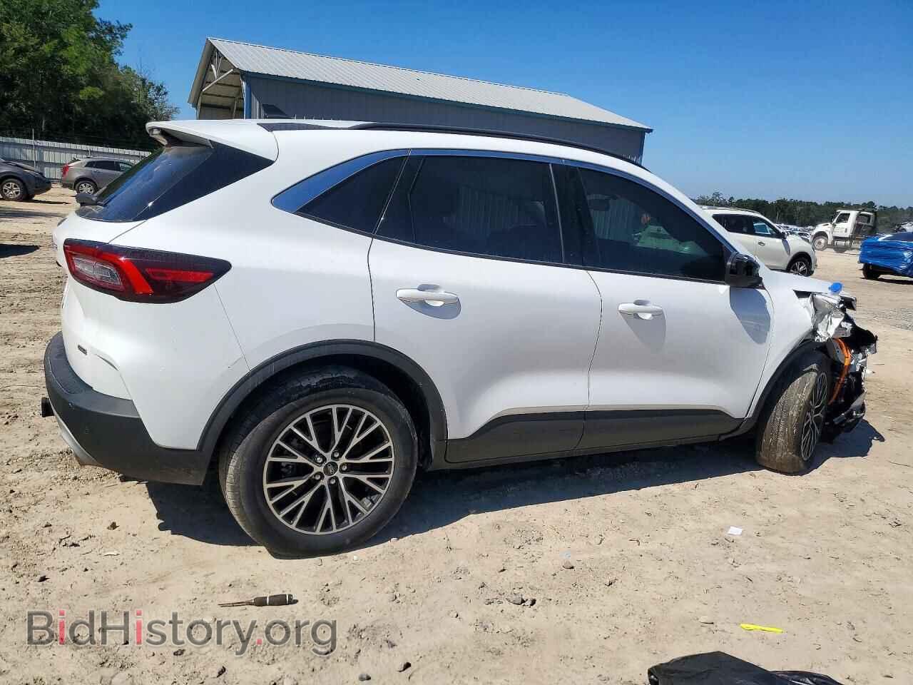 2023 Ford ESCAPE (VIN 1FMCU0E13PUB46801) — фото 3 из 14