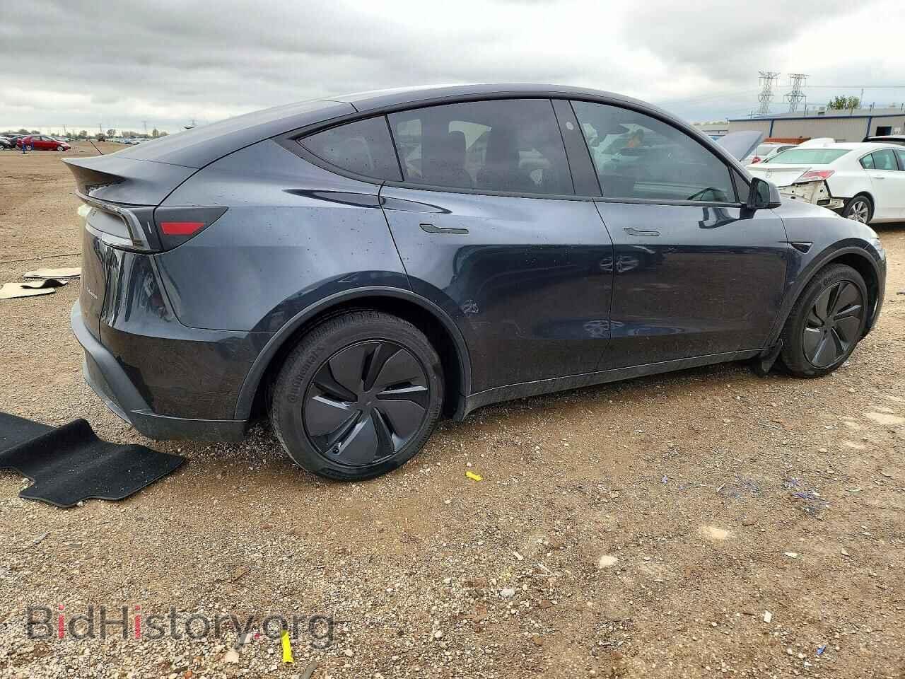 2026 TESLA MODEL Y - VIN: 7SAYGDEEXTF407553 - Фото 3