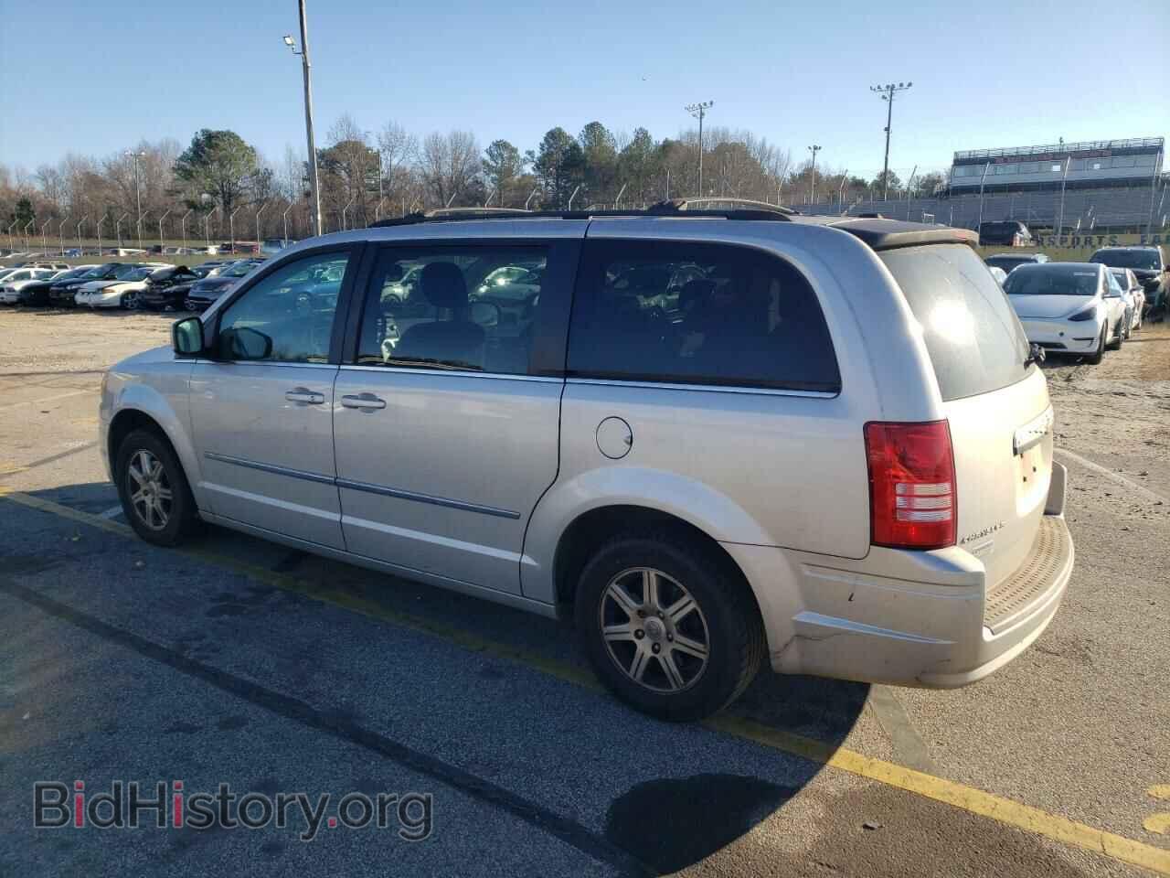 2010 CHRYSLER MINIVAN - VIN: 2A4RR5D15AR235847 - Фото 2