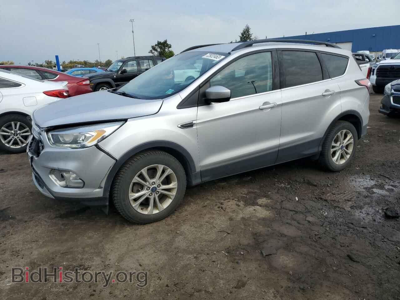Фотография 1FMCU0G96HUA37902 - FORD ESCAPE 2017