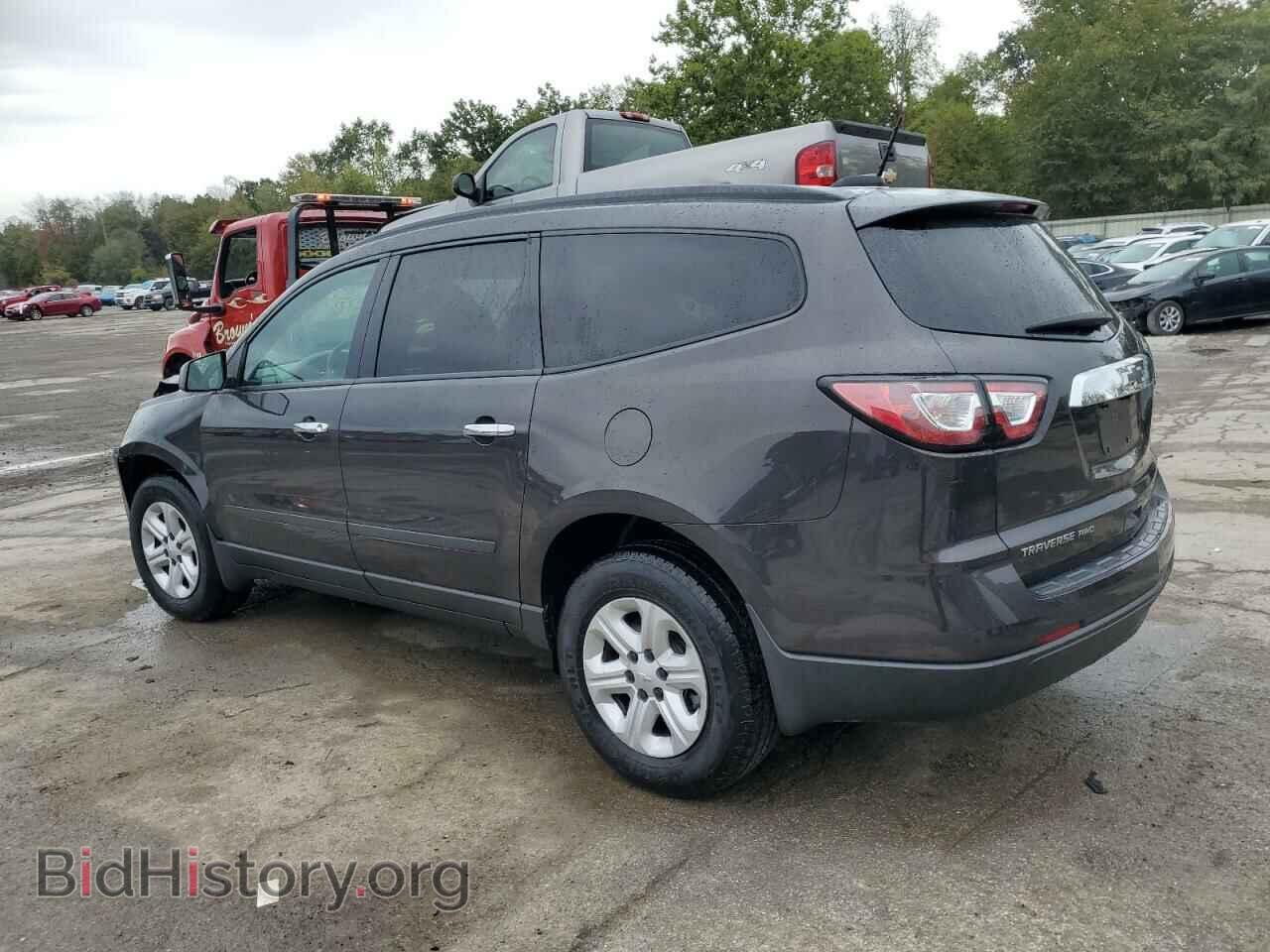 2017 CHEVROLET TRAVERSE - VIN: 1GNKVFKD6HJ138510 - Фото 2