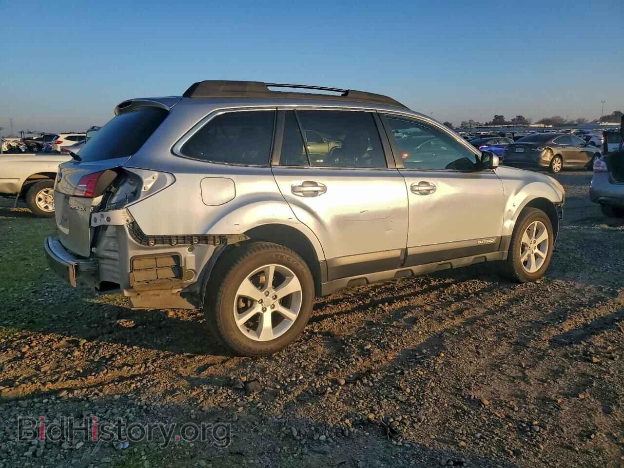 2013 SUBARU OUTBACK - VIN: 4S4BRCCC7D3323659 - Фото 3