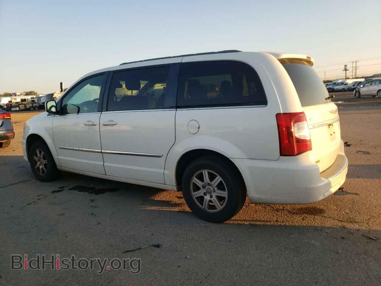 2011 CHRYSLER MINIVAN - VIN: 2A4RR5DG1BR733291 - Photo 2