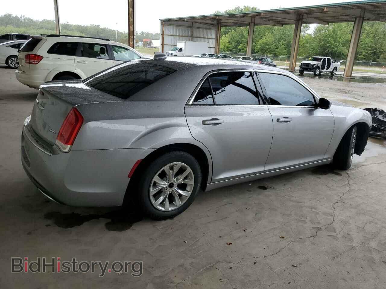 2015 CHRYSLER 300 - VIN: 2C3CCAAG3FH796726 - Фото 3