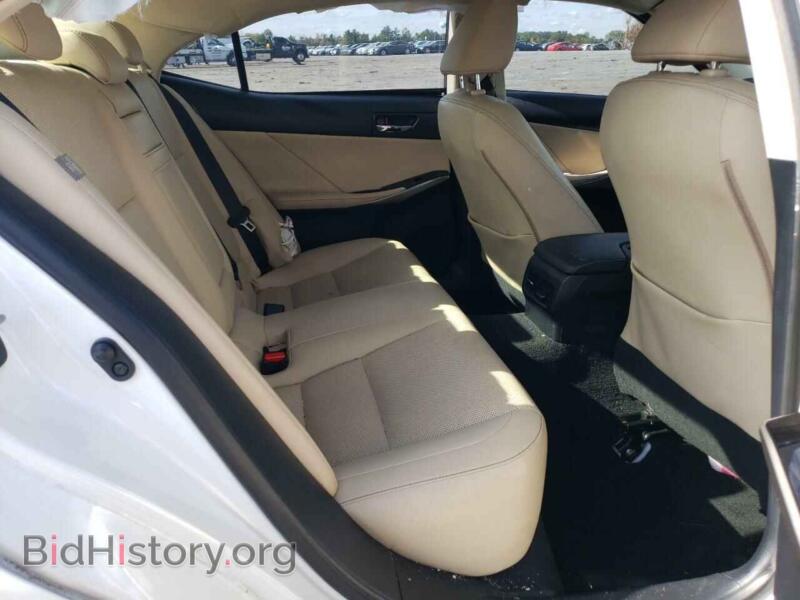 2015 Lexus IS (VIN JTHBF1D21F5063708) — photo 10 of 12